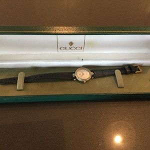 Ladies Gucci watch